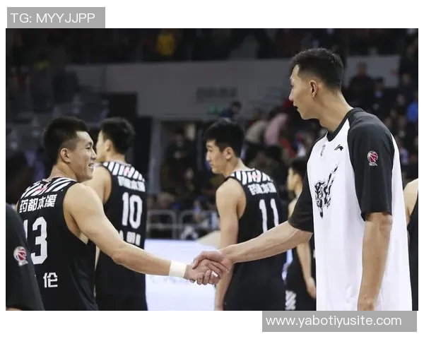 CBA星味减退易建联与郭艾伦曾引领篮球热潮 CBA星味减退易建联与郭艾伦曾引领篮球热潮